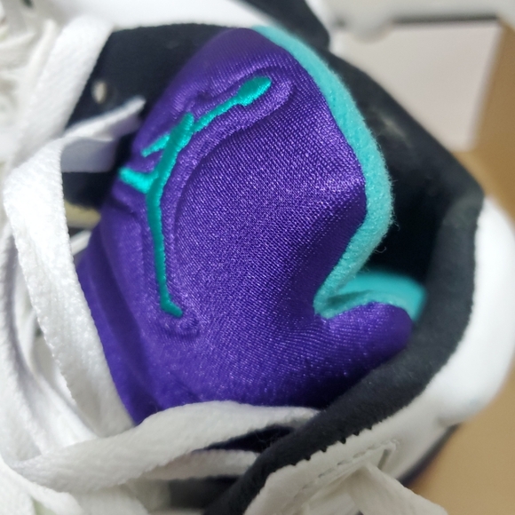Jordan grapes vintage